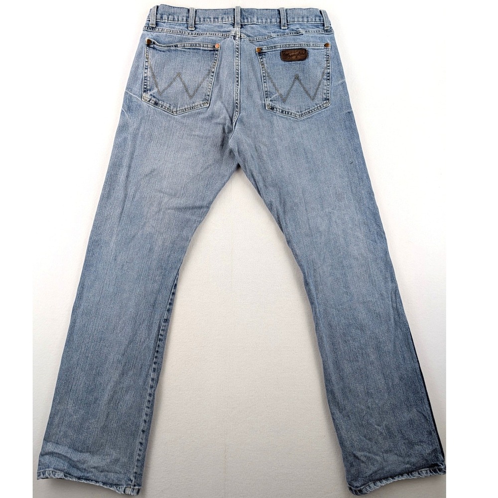 Wrangler Retro Bootcut Jeans Mens 34x34 Light Wash Distressed Western Denim - Picture 2 of 8